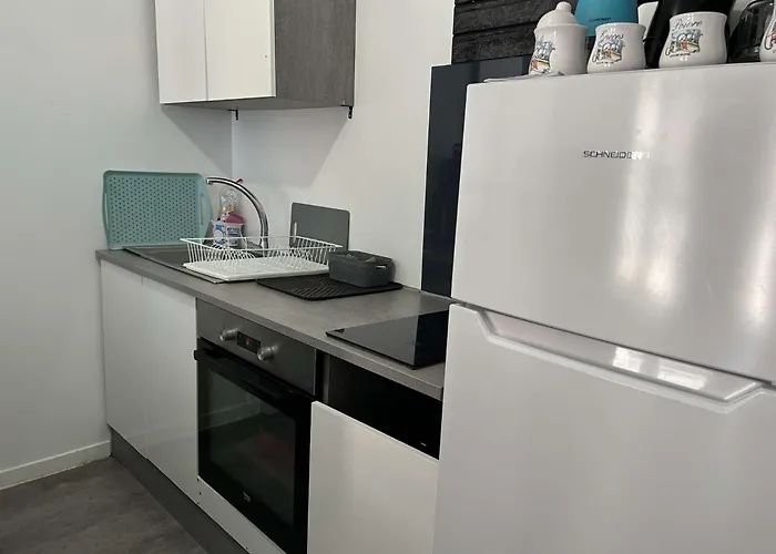 Sp520-i188 2 Pieces Pierre La *